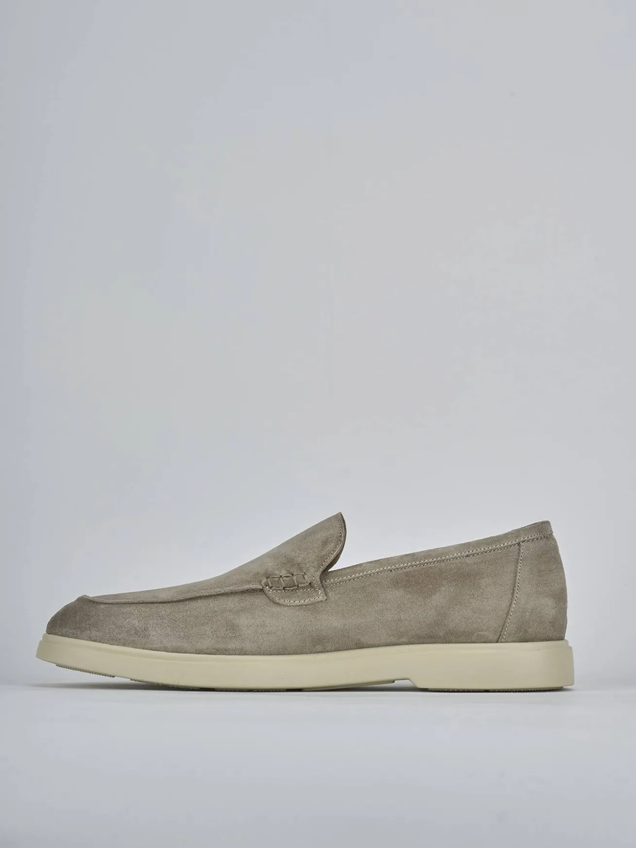 Mocassini camoscio beige