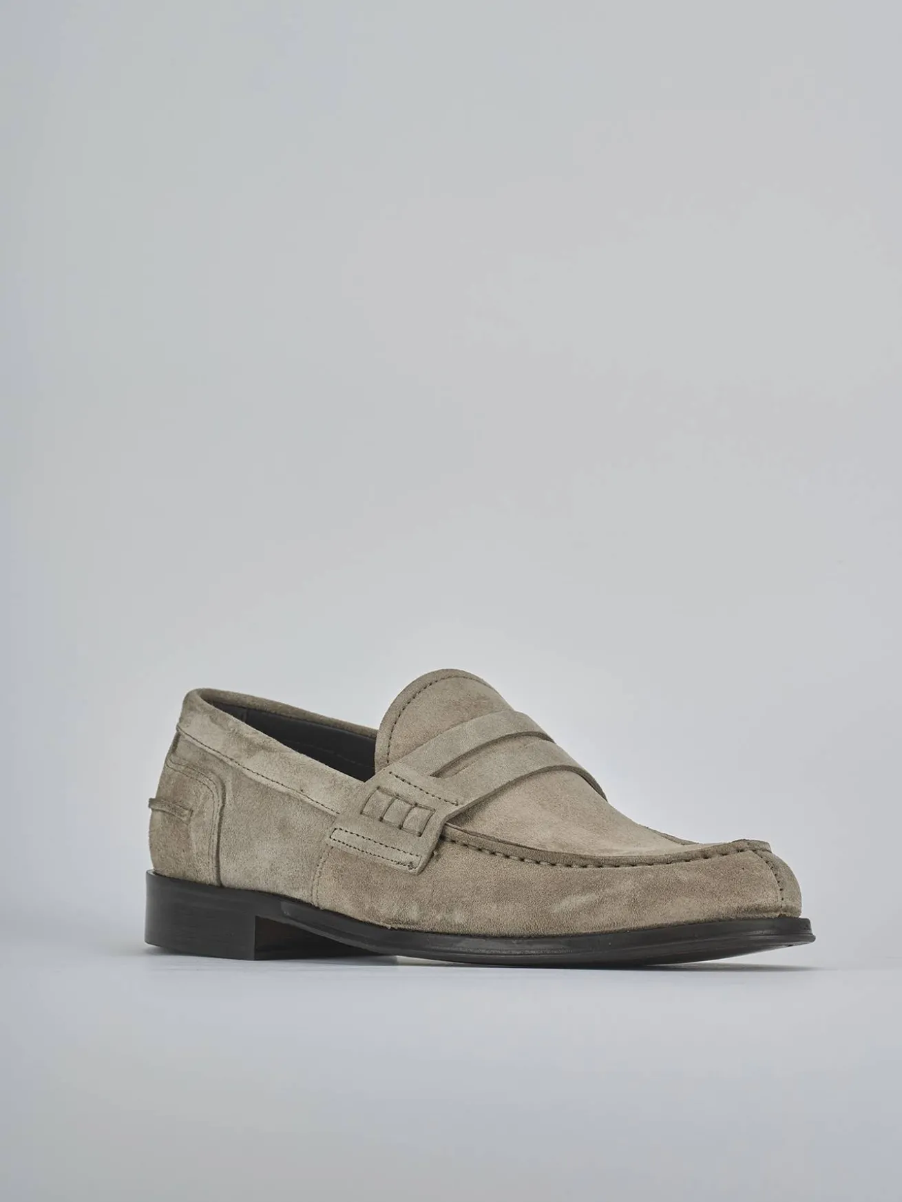 Mocassini camoscio beige