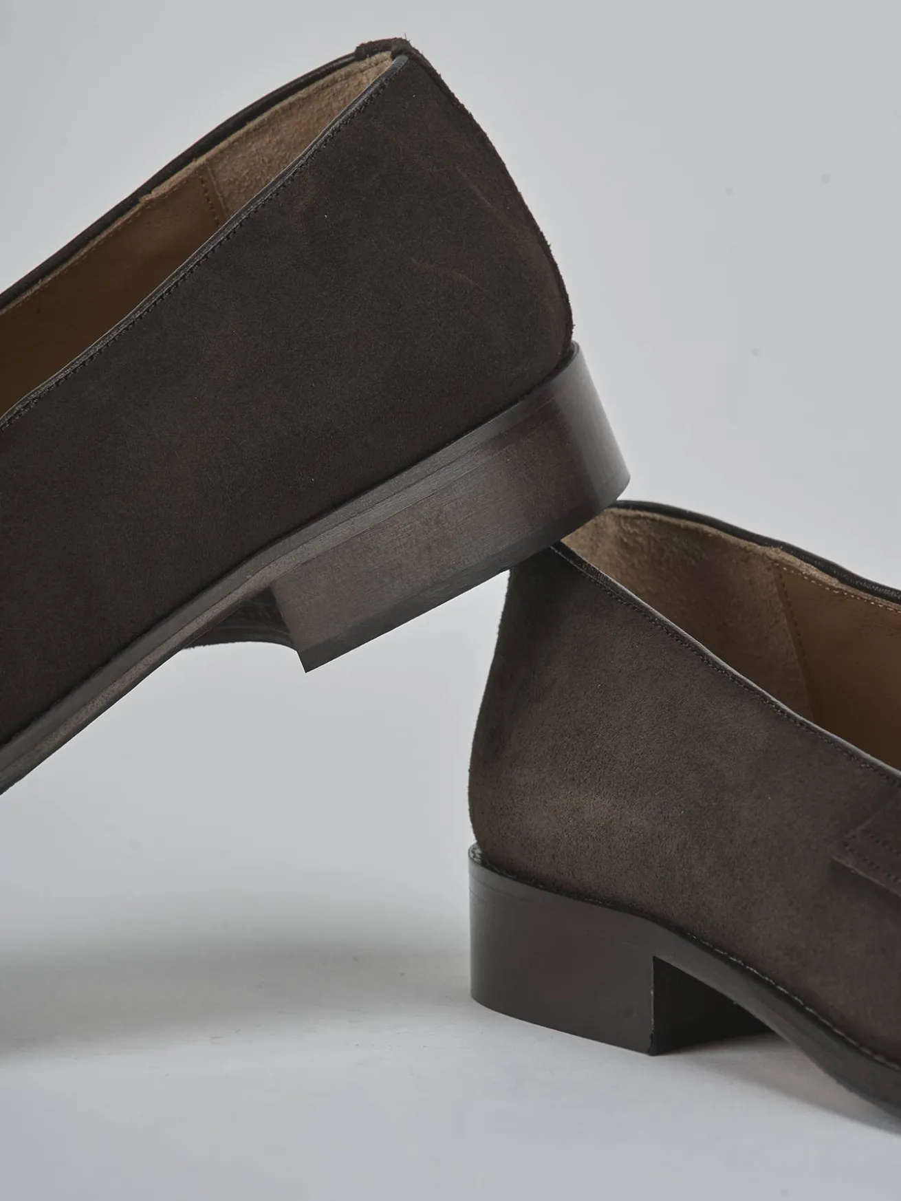 Mocassini camoscio testa