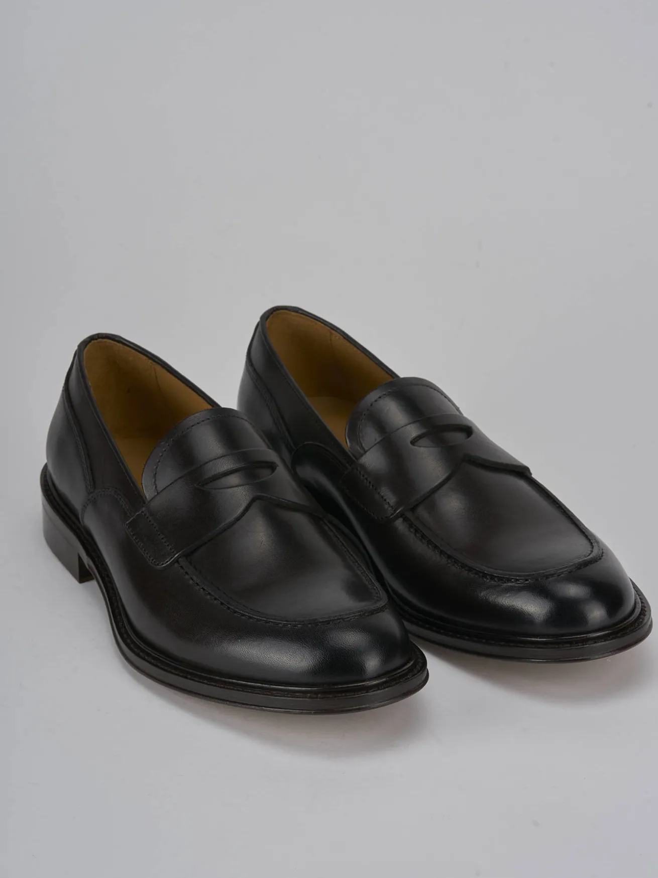 Mocassini pelle testa