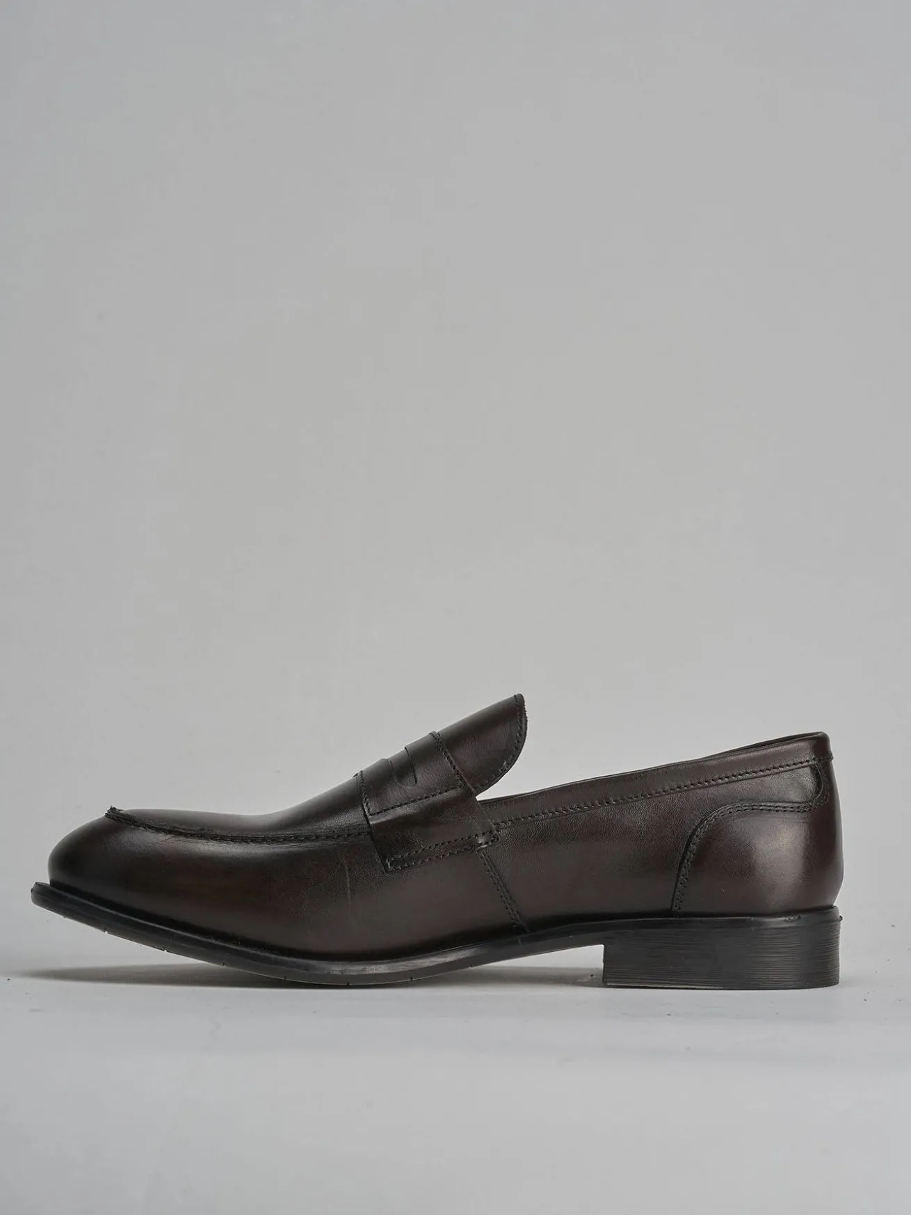 Mocassini pelle testa