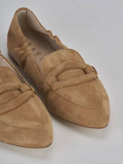 Mocassini tacco 1cm camoscio marrone