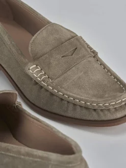 Mocassini tacco 1cm camoscio beige