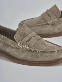 Mocassini tacco 1cm camoscio beige