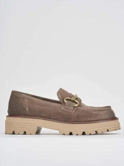 Mocassini tacco 2cm camoscio beige