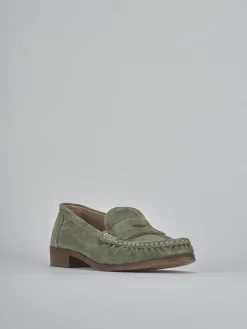 Mocassini tacco 1cm camoscio verde
