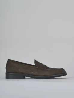 Mocassini tacco 2cm camoscio testa