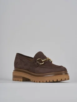 Mocassini tacco 3cm camoscio testa