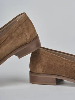 Mocassini tacco 1cm camoscio marrone