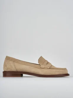 Mocassini tacco 2cm camoscio beige