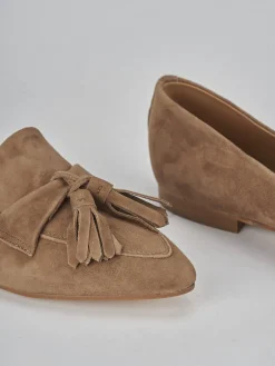 Mocassini tacco 1cm camoscio marrone