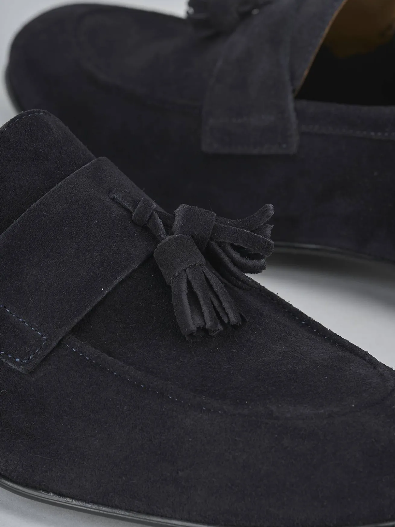 Mocassini tacco 1cm camoscio blu