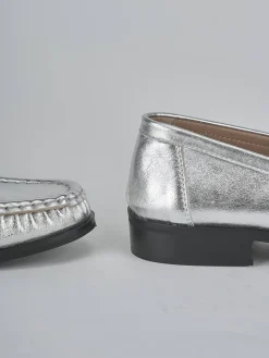 Mocassini tacco 1cm laminato argento