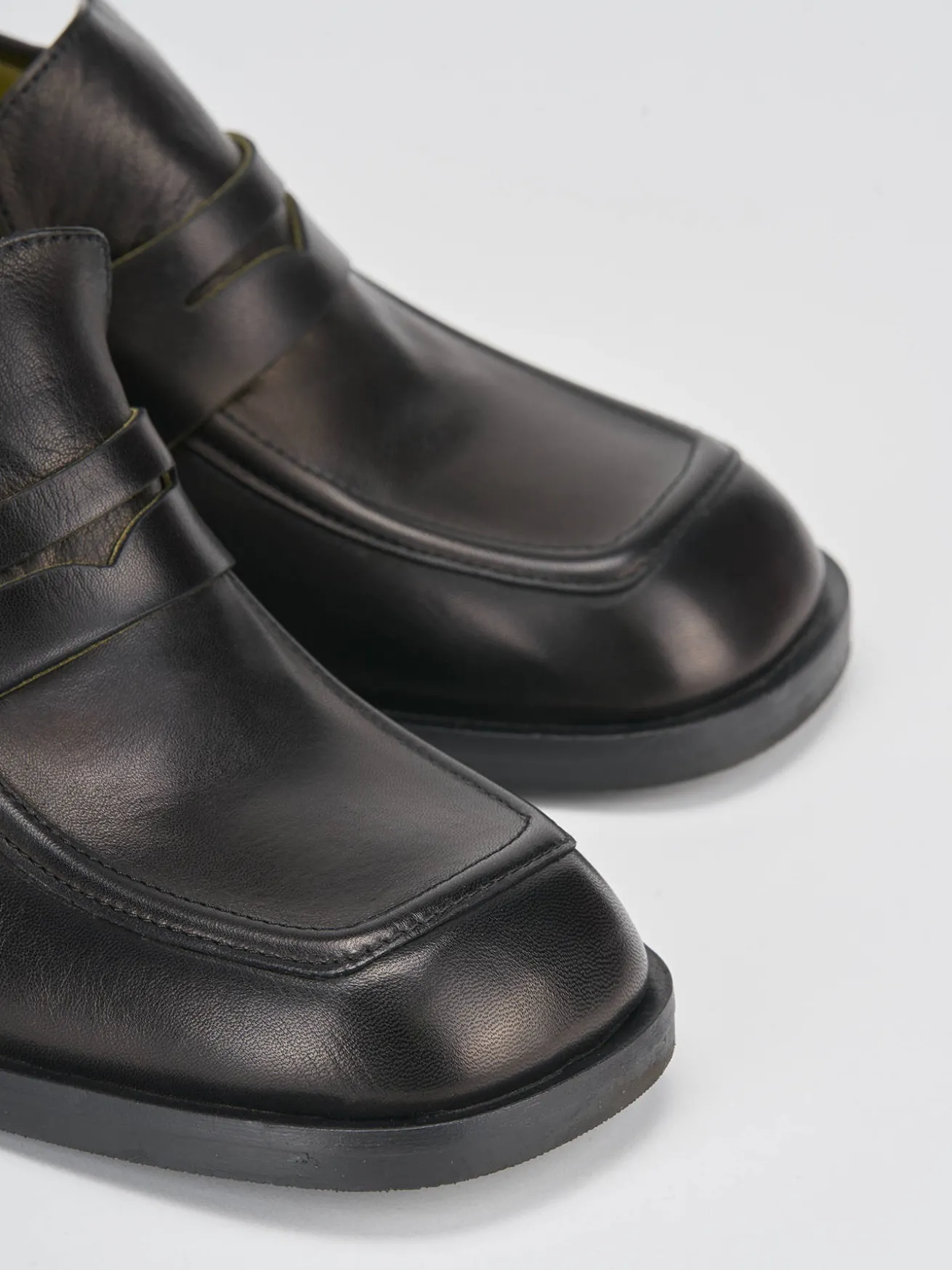 Mocassini tacco 4cm pelle nero