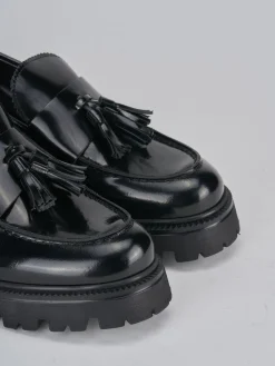 Mocassini tacco 2cm pelle nero