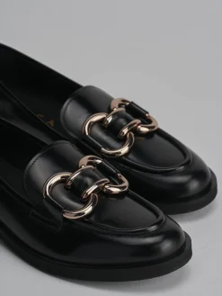 Mocassini tacco 2cm pelle nero