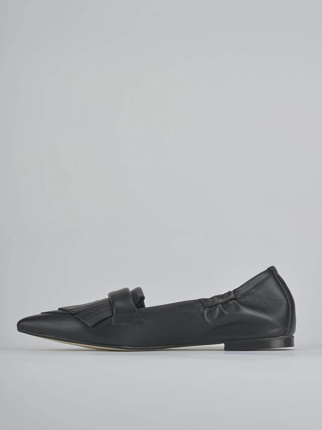 Mocassini tacco 1cm pelle nero