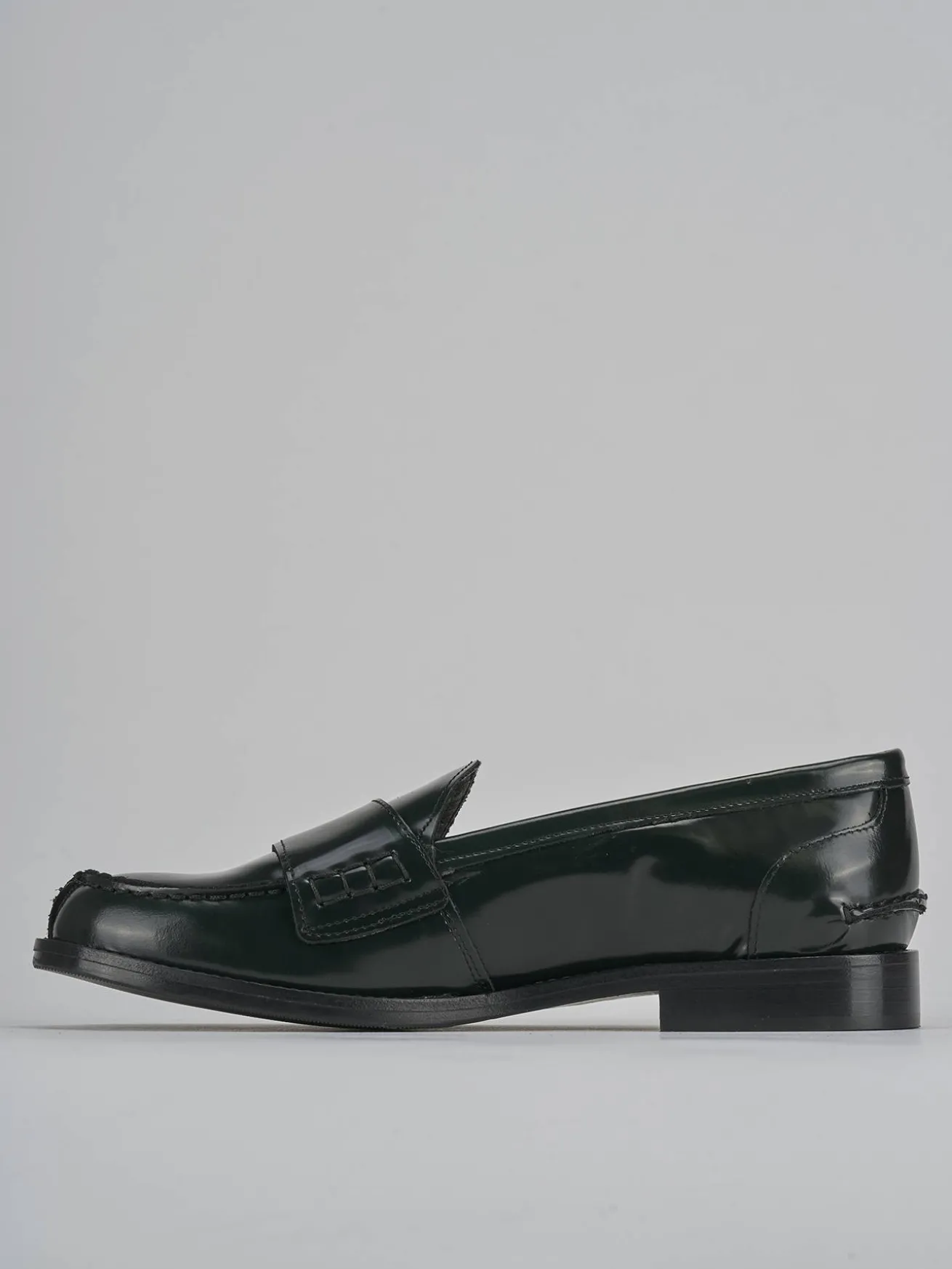 Mocassini tacco 2cm pelle verde