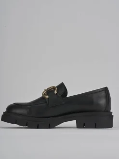 Mocassini tacco 2cm pelle nero