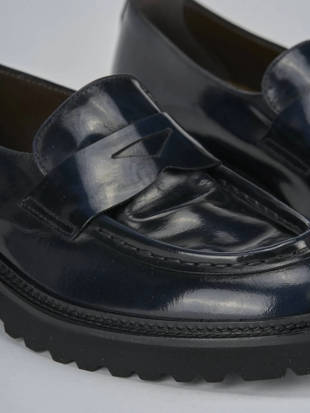 Mocassini tacco 2cm pelle blu