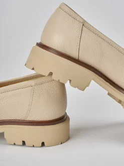 Mocassini tacco 2cm pelle marrone