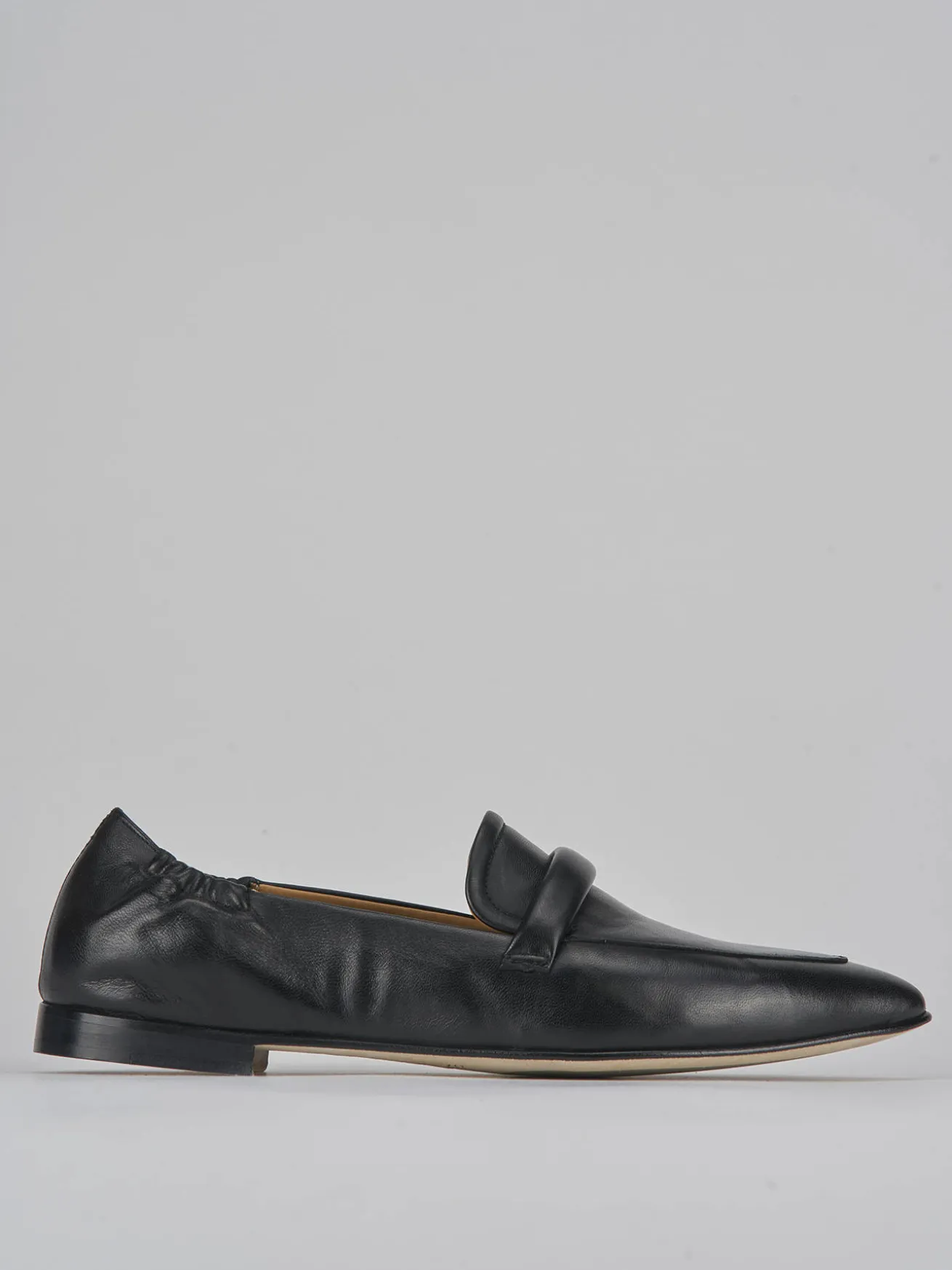 Mocassini tacco 1cm pelle nero