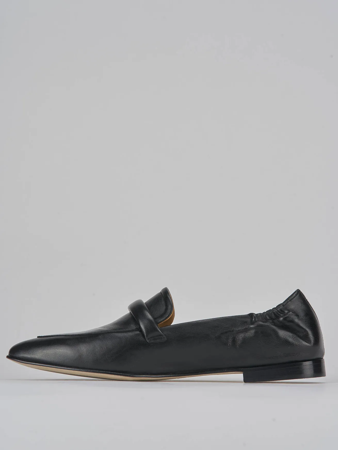 Mocassini tacco 1cm pelle nero