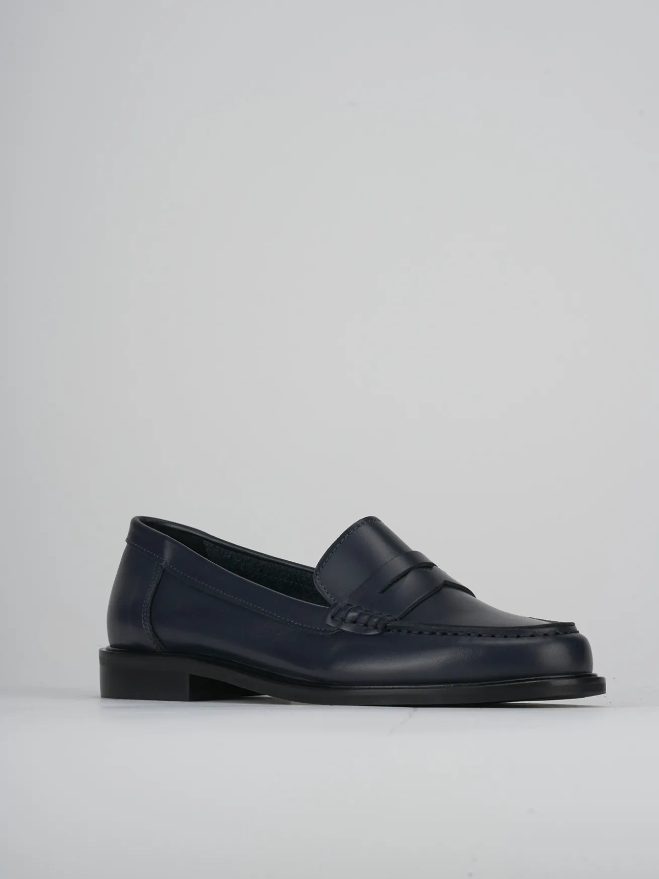 Mocassini tacco 2cm pelle blu