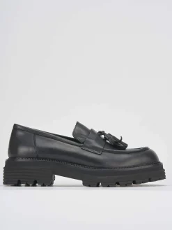 Mocassini tacco 2cm pelle nero