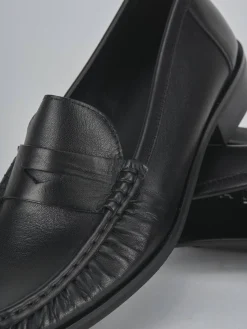 Mocassini tacco 1cm pelle nero