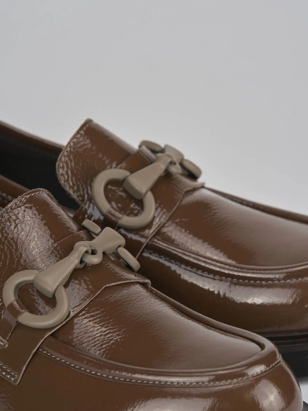 Mocassini tacco 3cm pelle marrone