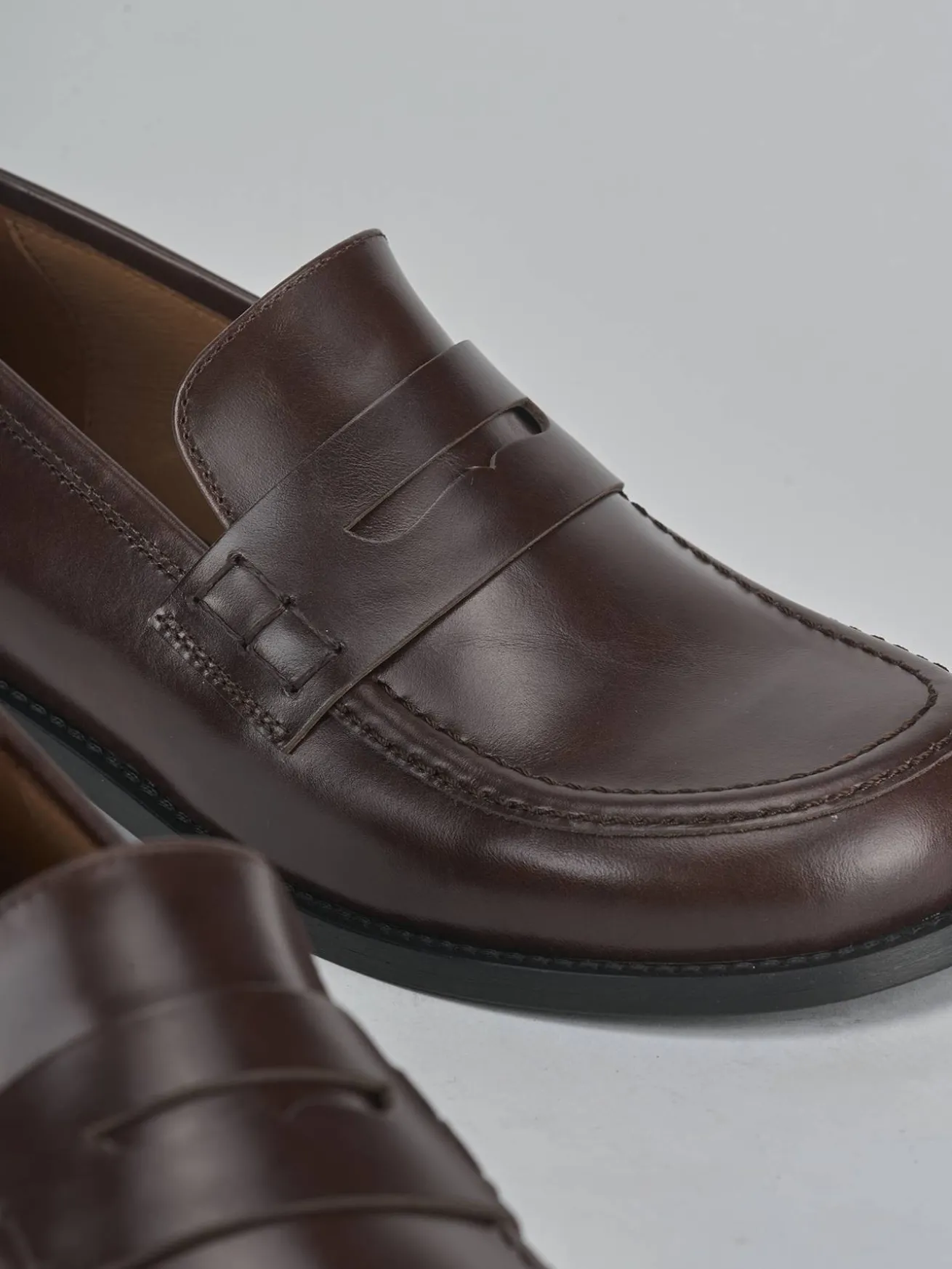 Mocassini tacco 2cm pelle testa