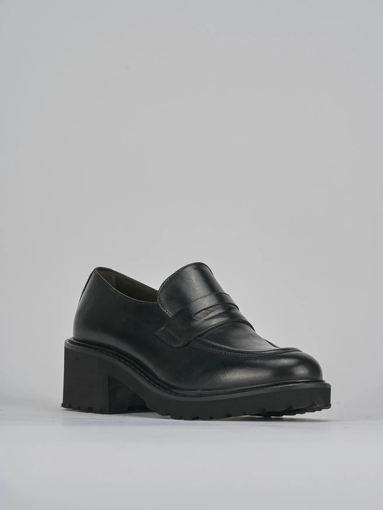 Mocassini tacco 5cm pelle nero