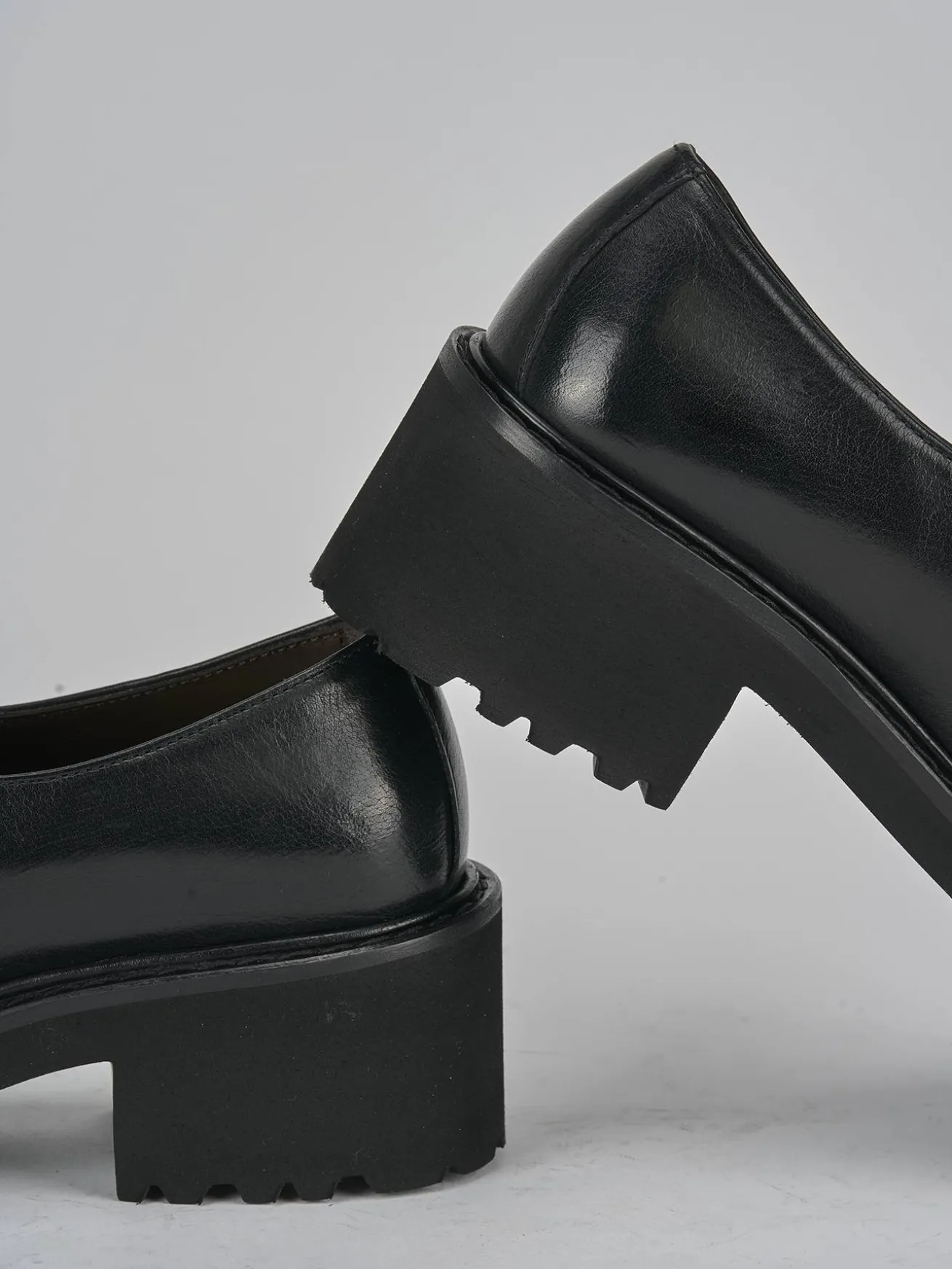 Mocassini tacco 5cm pelle nero