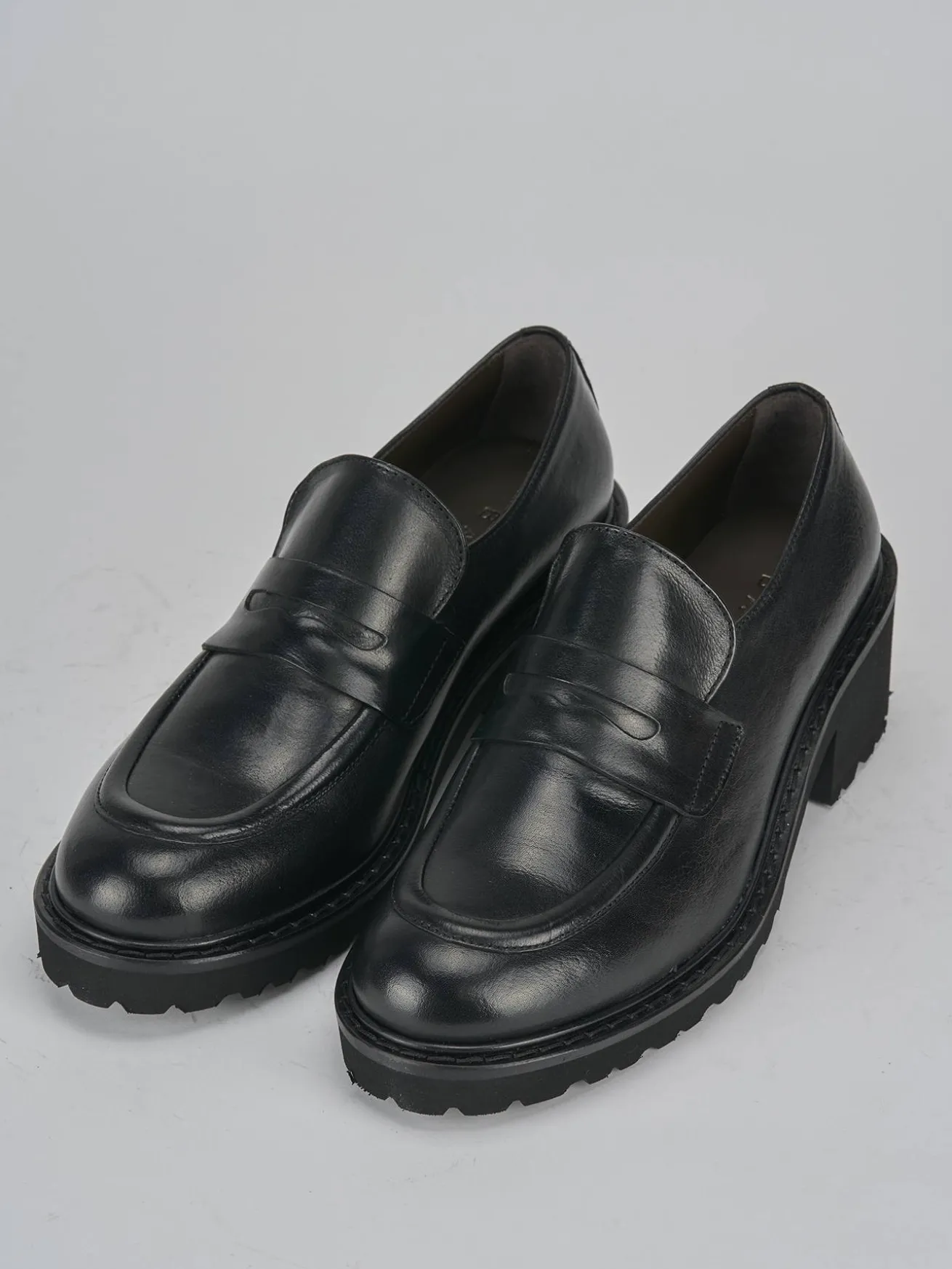 Mocassini tacco 5cm pelle nero