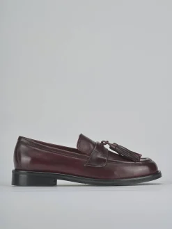 Mocassini tacco 2cm pelle bordo'
