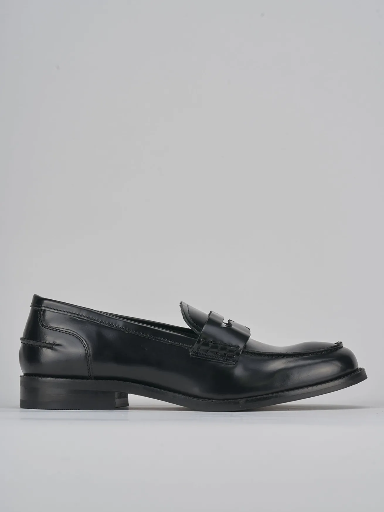 Mocassini tacco 1cm pelle nero