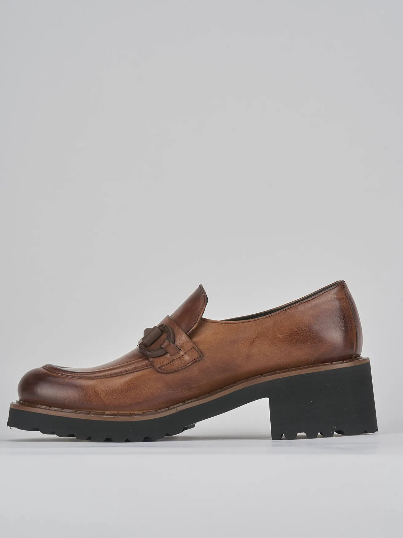 Mocassini tacco 5cm pelle marrone