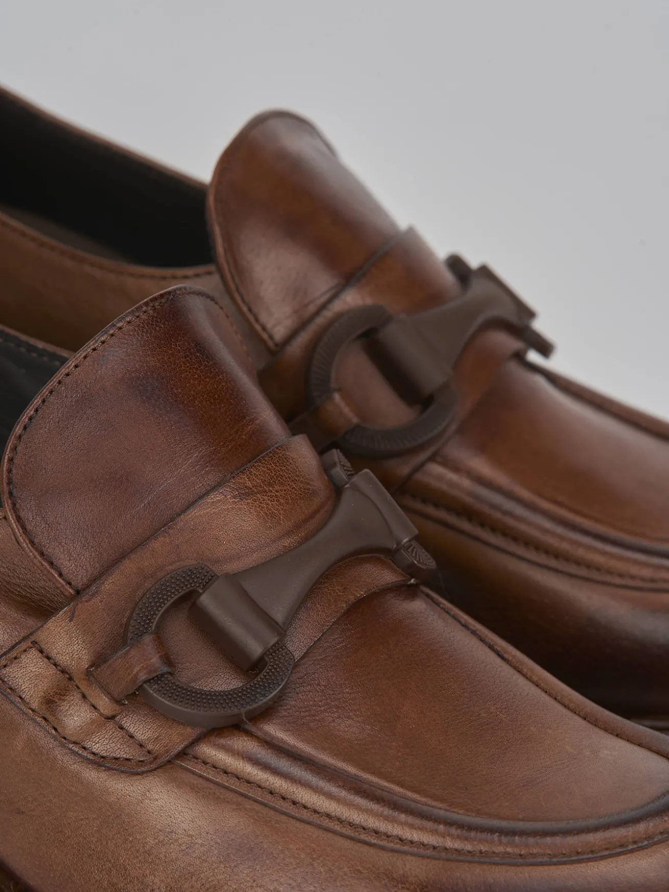 Mocassini tacco 5cm pelle marrone