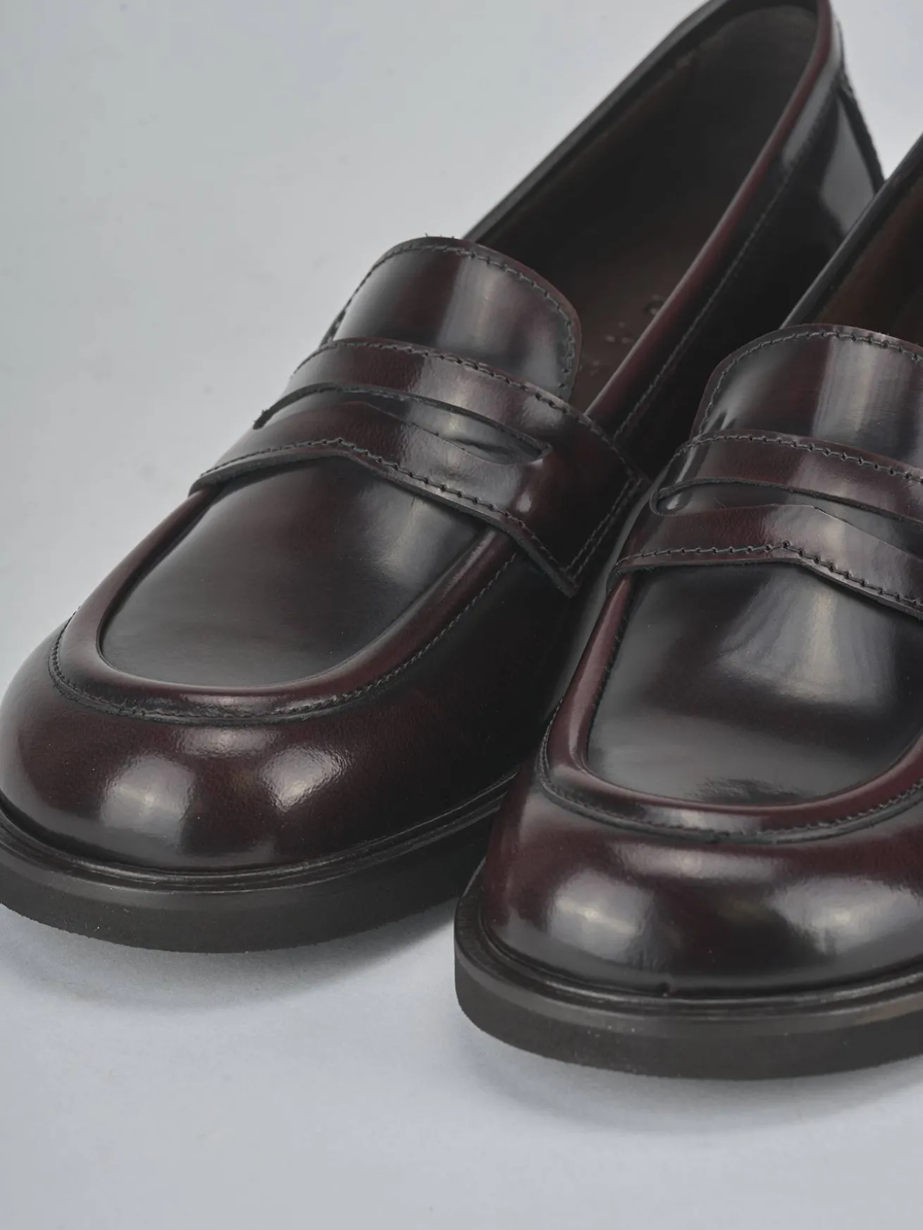 Mocassini tacco 2cm pelle beige