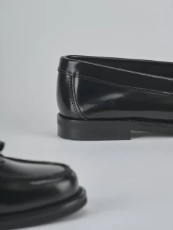 Mocassini tacco 1cm pelle nero