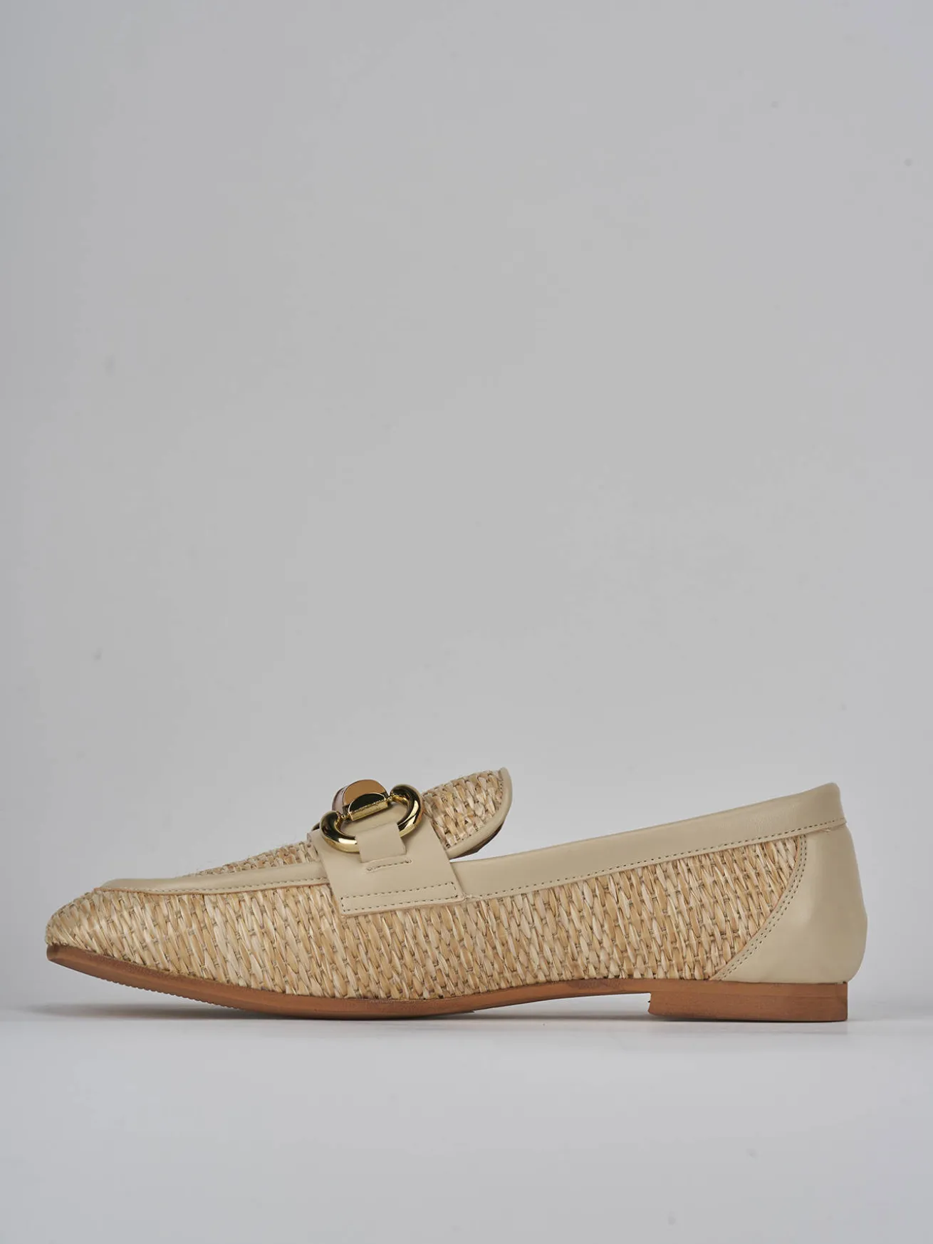 Mocassini tacco 1cm pelle beige