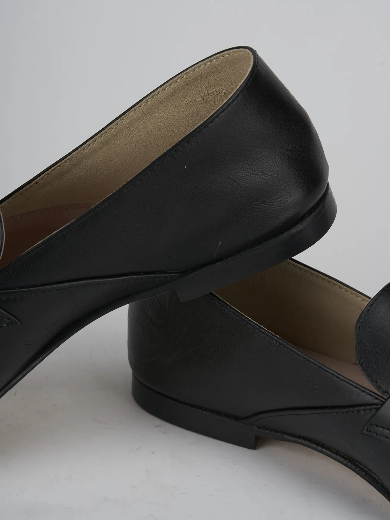 Mocassini tacco 1cm pelle nero