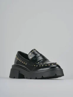 Mocassini tacco 2cm pelle nero