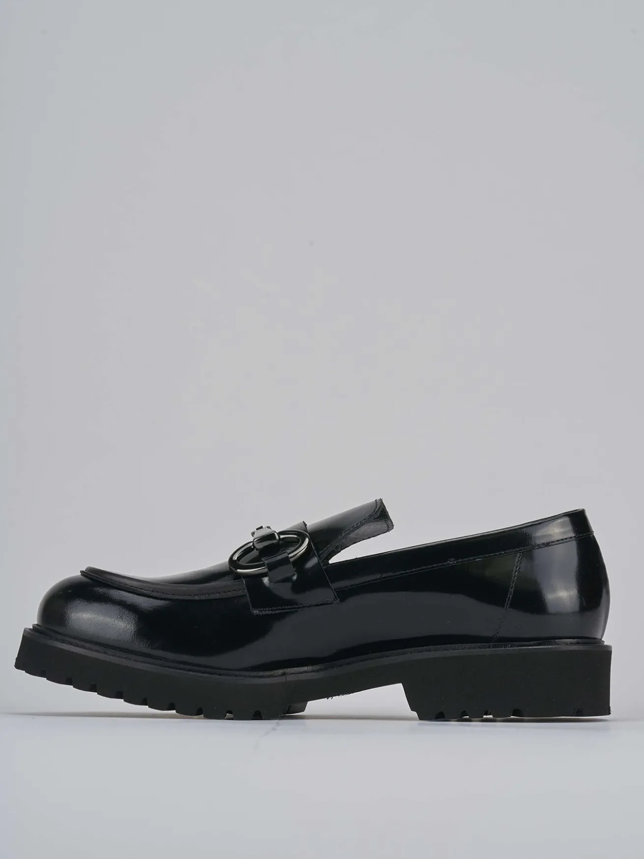 Mocassini tacco 2cm pelle nero