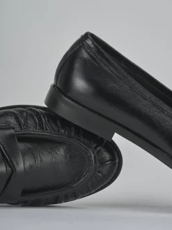 Mocassini tacco 1cm pelle nero