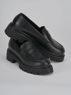 Mocassini tacco 2cm pelle nero