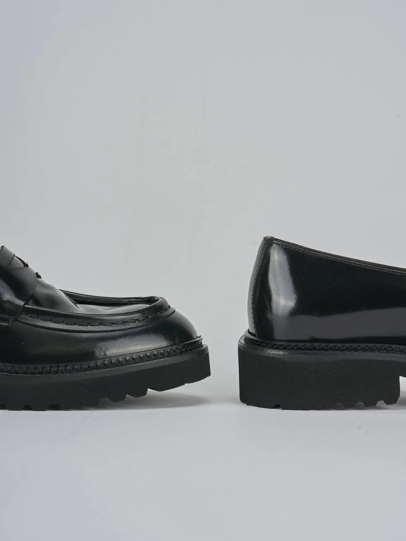 Mocassini tacco 2cm pelle nero