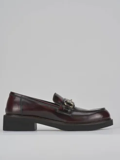 Mocassini tacco 3cm pelle bordo'