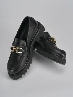 Mocassini tacco 2cm pelle nero